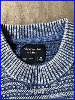 Abercrombie & Fitch Knit Sweater (Blue + Pink) (Medium)
