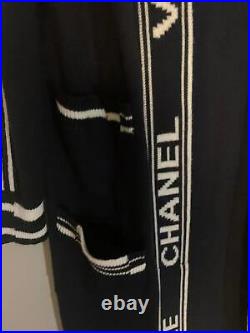 Auth Chanel 2019 Letter Logo Knit Dark Navy Poncho Size38 Us6