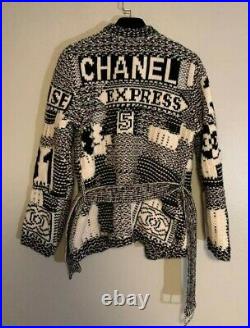 Auth Chanel Black And White CC Logo Knit Cashmere Cardigan Size38 Us6