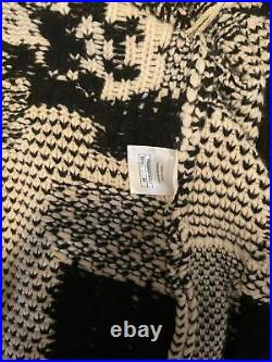 Auth Chanel Black And White CC Logo Knit Cashmere Cardigan Size38 Us6