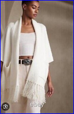 Banana Republic Fringe Chunky Sweater Size M NWT