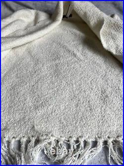 Banana Republic Fringe Chunky Sweater Size M NWT