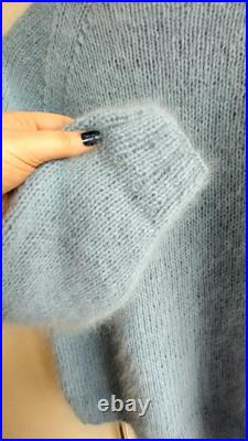 Beautiful hand knitted blue sweater, angora 80%, Italy