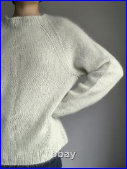 Beautiful hand knitted sweater, angora 80%, Italy, delicate mint color