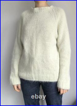 Beautiful hand knitted sweater, angora 80%, Italy, delicate mint color