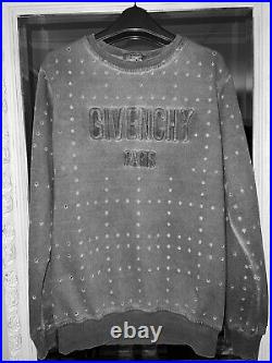 Givenchy Jumper Sweater / Size m