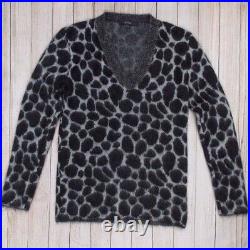 Gucci Leopard Effect Mohair V Neck Sweater Jumperbrand Newgenuine£500medium