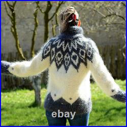Hand Knitted Mohair Sweater Icelandic Nordic Fuzzy WHITE Gray by EXTRAVAGANTZA