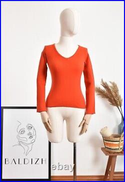 LOUISE VUITTON Women's Knitted V-Neck Jumper Pullover Sweater Red Orange Size M