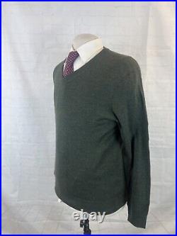 NEW FALL/WINTER Jos A. Bank Men's Olive Green Merino Wool Sweater M $148 NEW FALL/WINTER Jos A. Bank Men's Olive Green Merino Wool Sweater M $148