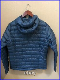 NWT Patagonia Mens Down Sweater Hoody Jacket Medium Crater Blue 84701 $279