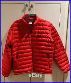 Patagonia Mens Down Sweater JacketREDMediumEXCELLENT ConditionSHIPS FASSST