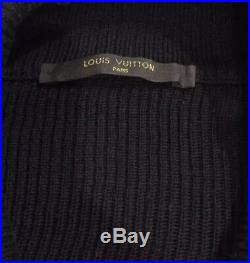 Rare Authentic Louis Vuitton Big LV Logo Mens Sweater Size M Excellent