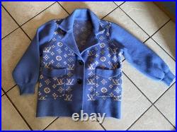 Sweater Fashion Size Medium Blue