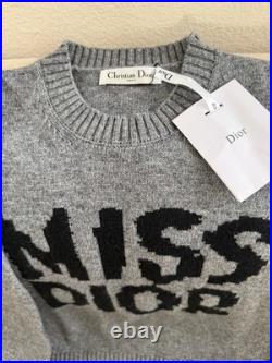 Women's Soft Wool Knit Sweater Gray. Size medium