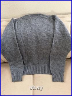 Women's Soft Wool Knit Sweater Gray. Size medium